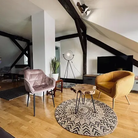 Appartamento Jz Loft With Parking And Self Check In Lubiana